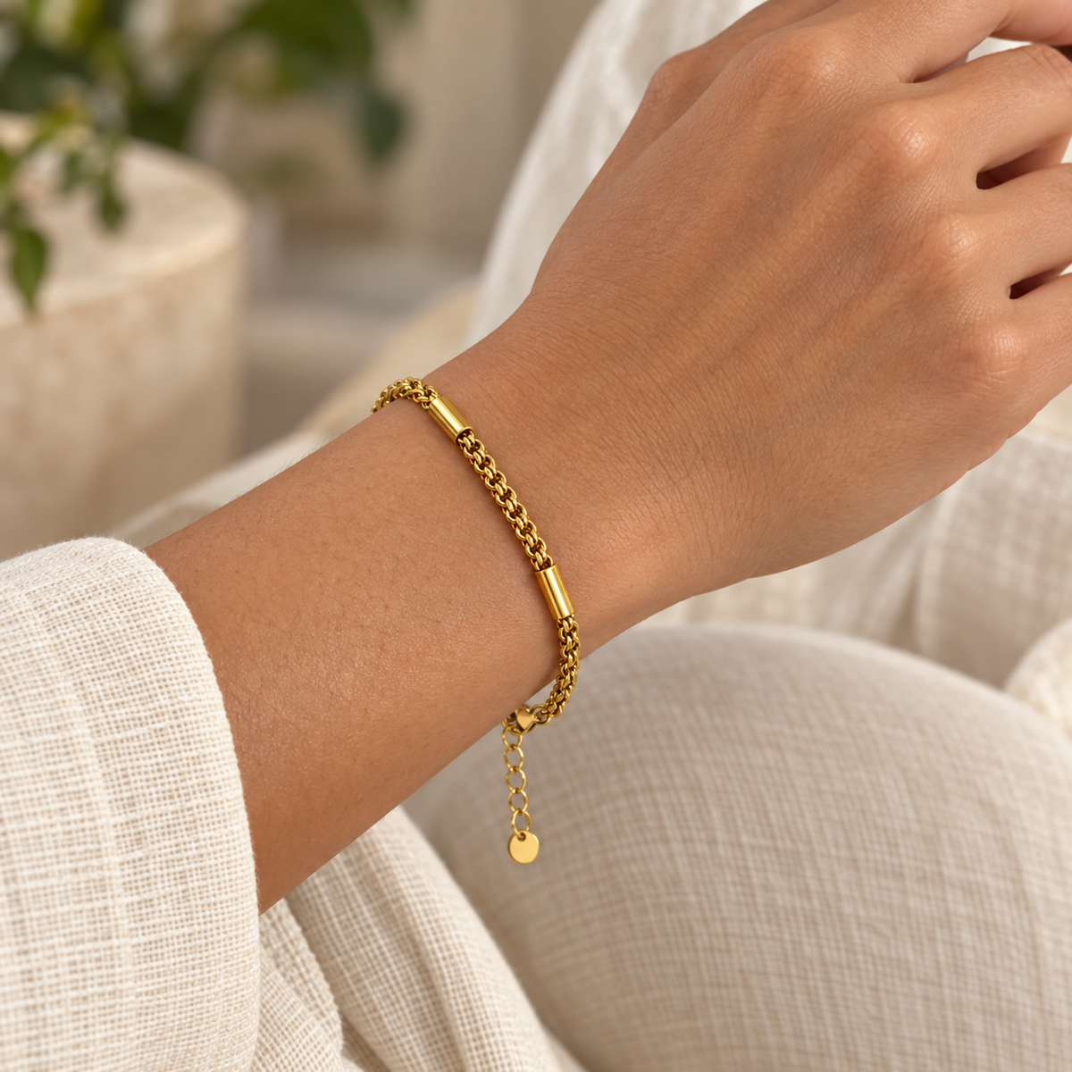 Corina Bracelet Gold